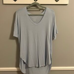 Light blue American eagle top size XS